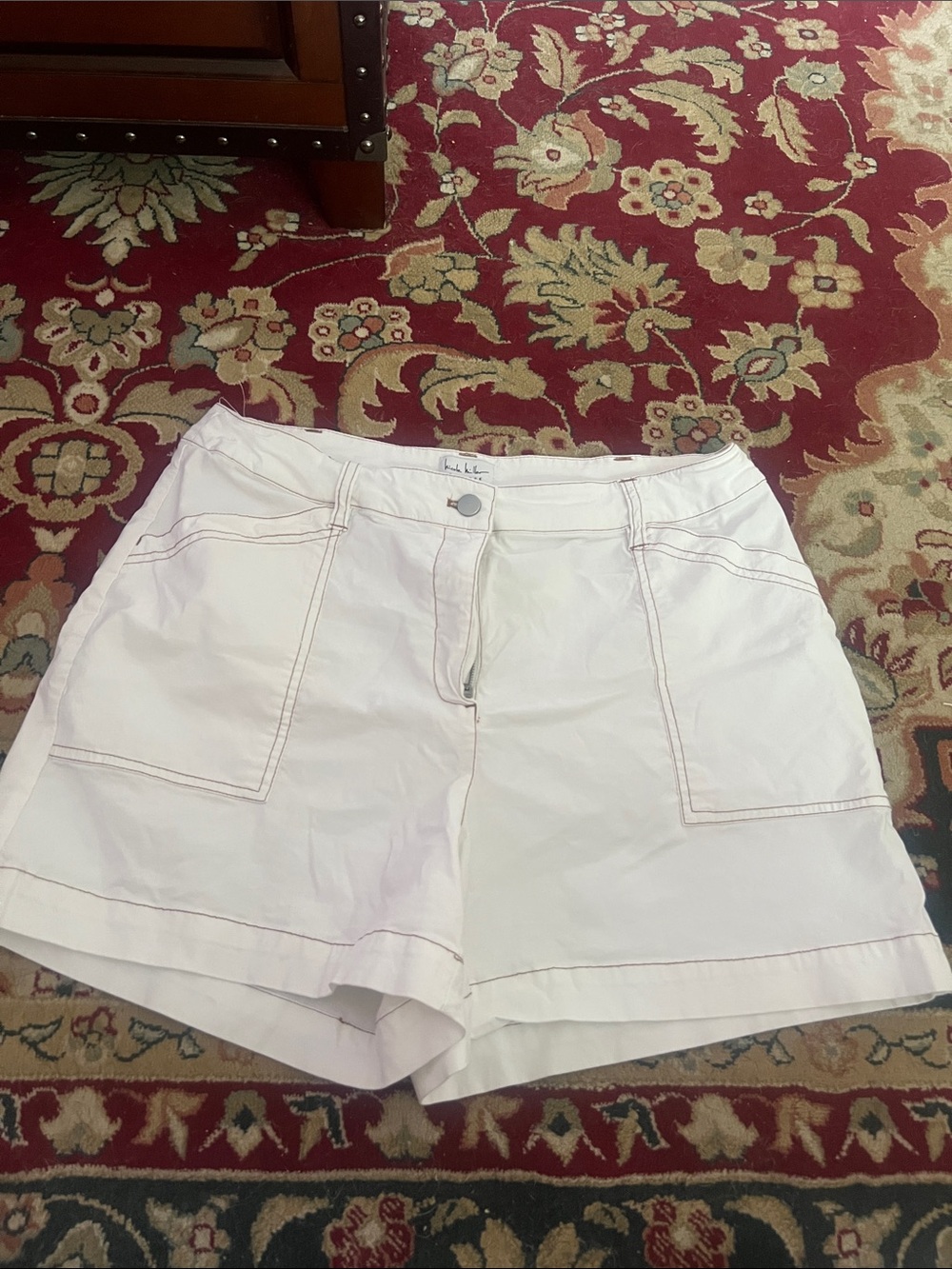 Nicole Miller White Women's Casual Patch-Pocket Shorts